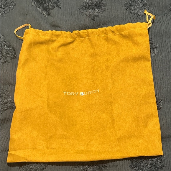 Tory Burch White Logo Drawstring Bucket Shoulder Bag with Brown Handle. - Picture 5 of 6